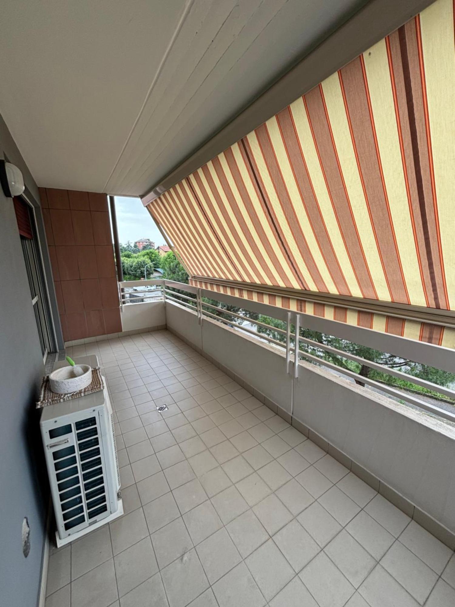 Casa Rino- Rho Fiera Exterior foto